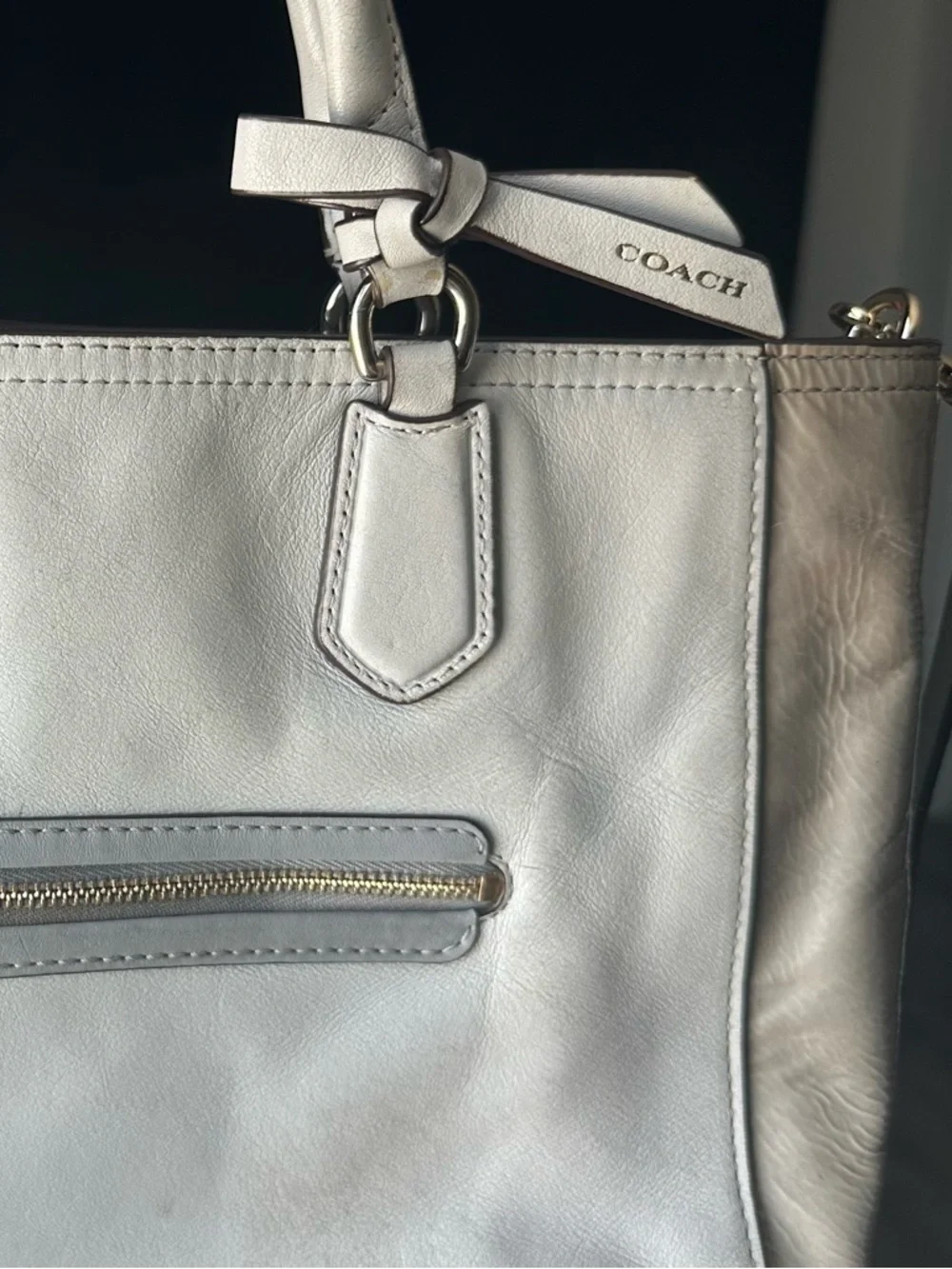 2013 Coach Blaire Color Blocking Tote Featuring Turn Lock Zipper - Picture 8 of 10